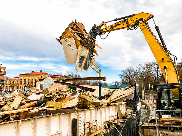 Best Construction Debris Removal  in Horseheads North, NY
